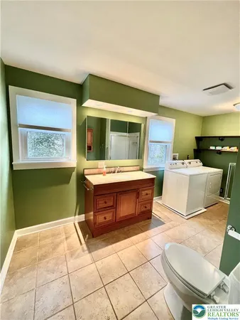 $2,300 | 2121 7th Street, Bethlehem, PA 18020