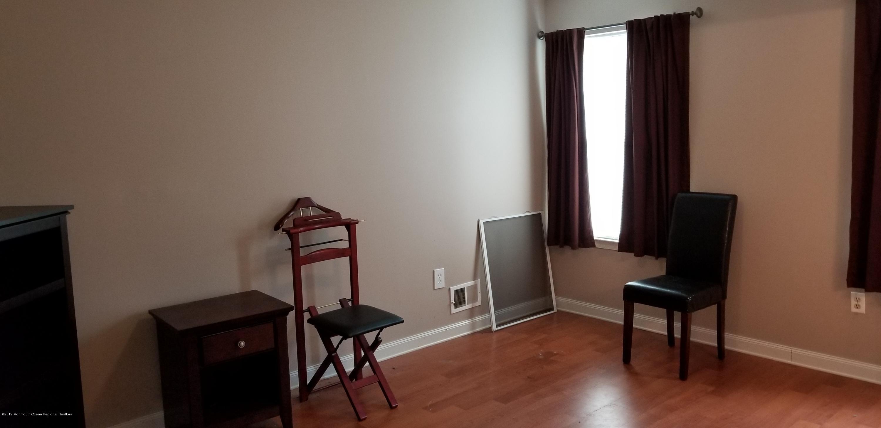 1 Sloop Square Freehold, NJ 07728 - Photo 9 of 14 20190425_144856