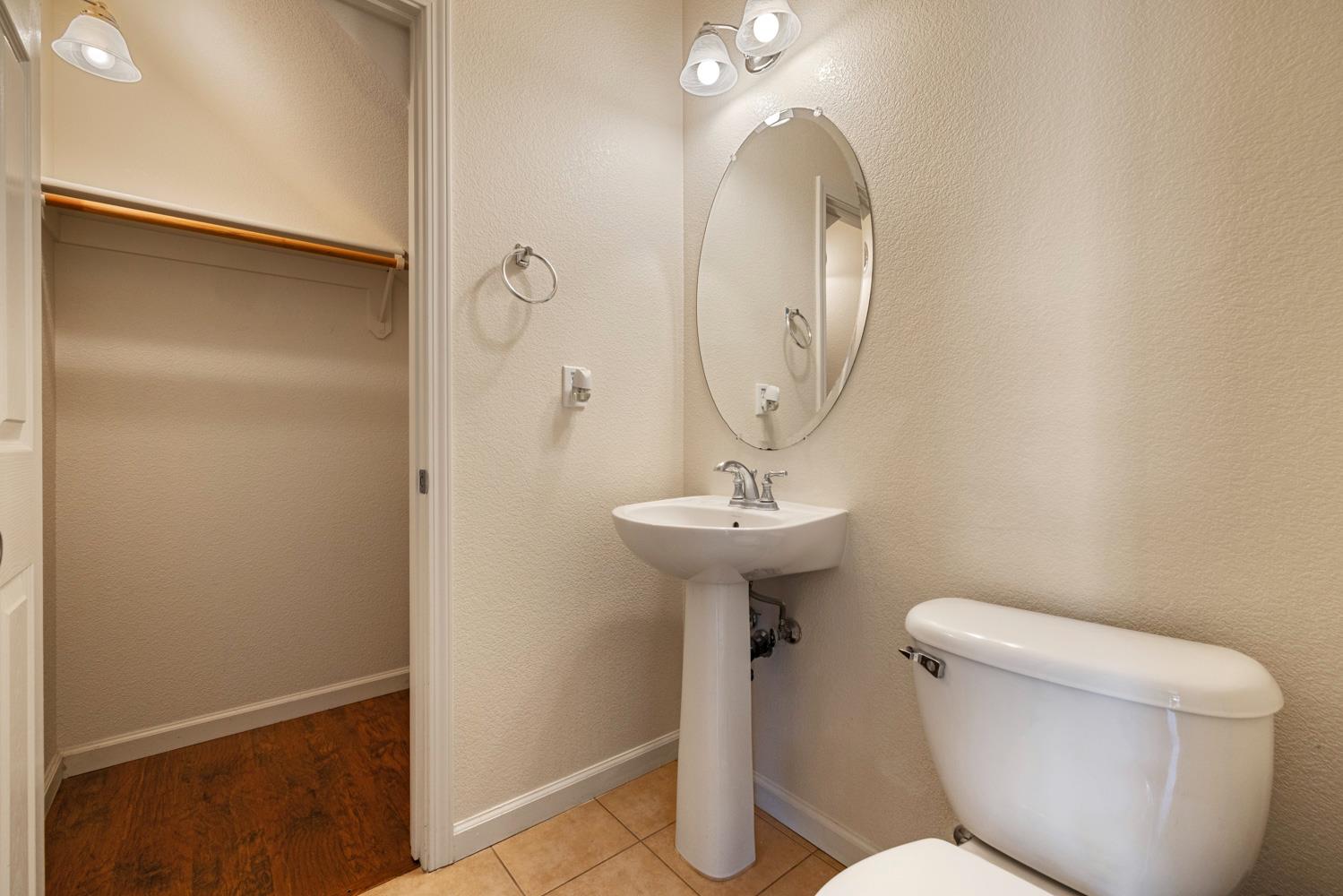 2269 Maverick Court Modesto, CA 95355 - Photo 9 of 39