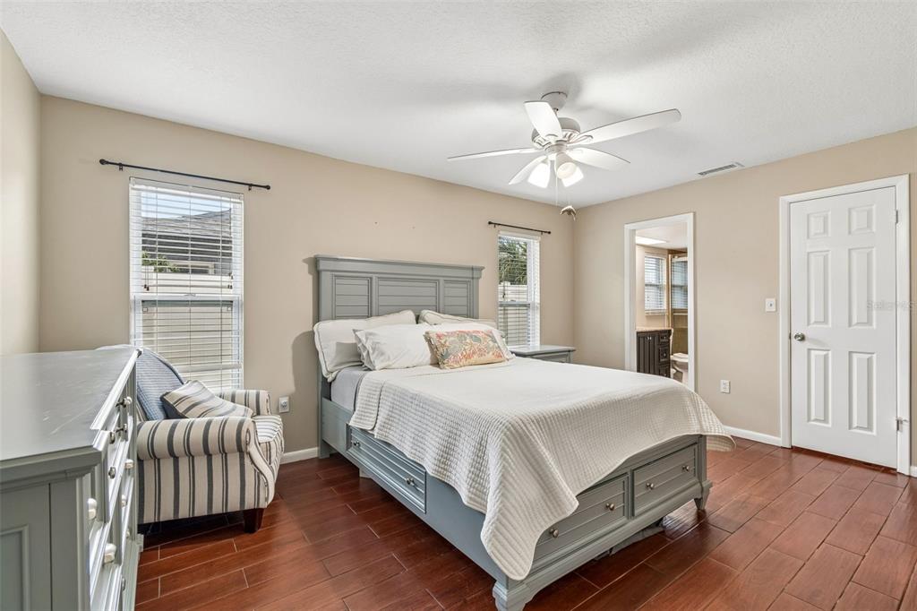 9548 123rd Way Seminole, FL 33772 - Photo 12 of 63