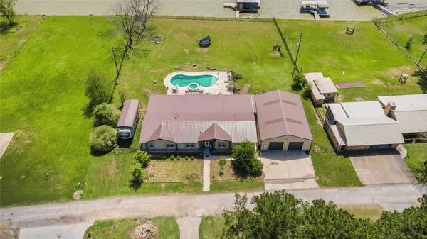 $549,900 | 174 Lake Front Drive, Trinity, TX 75862