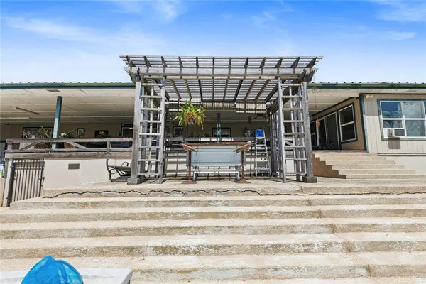 $549,900 | 174 Lake Front Drive, Trinity, TX 75862