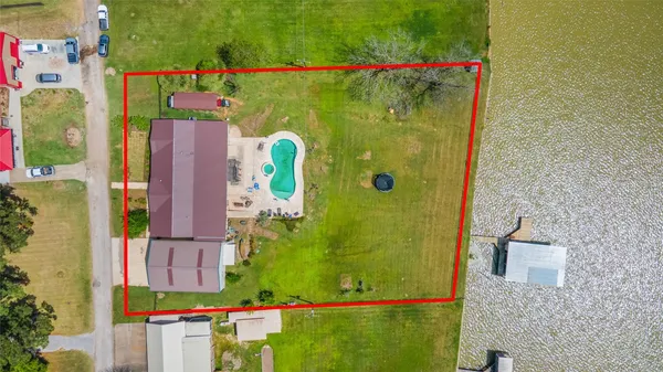$549,900 | 174 Lake Front Drive, Trinity, TX 75862
