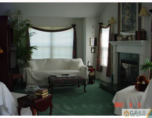 137 Salem Road North Brunswick, NJ 08902 - Photo 4 of 8
