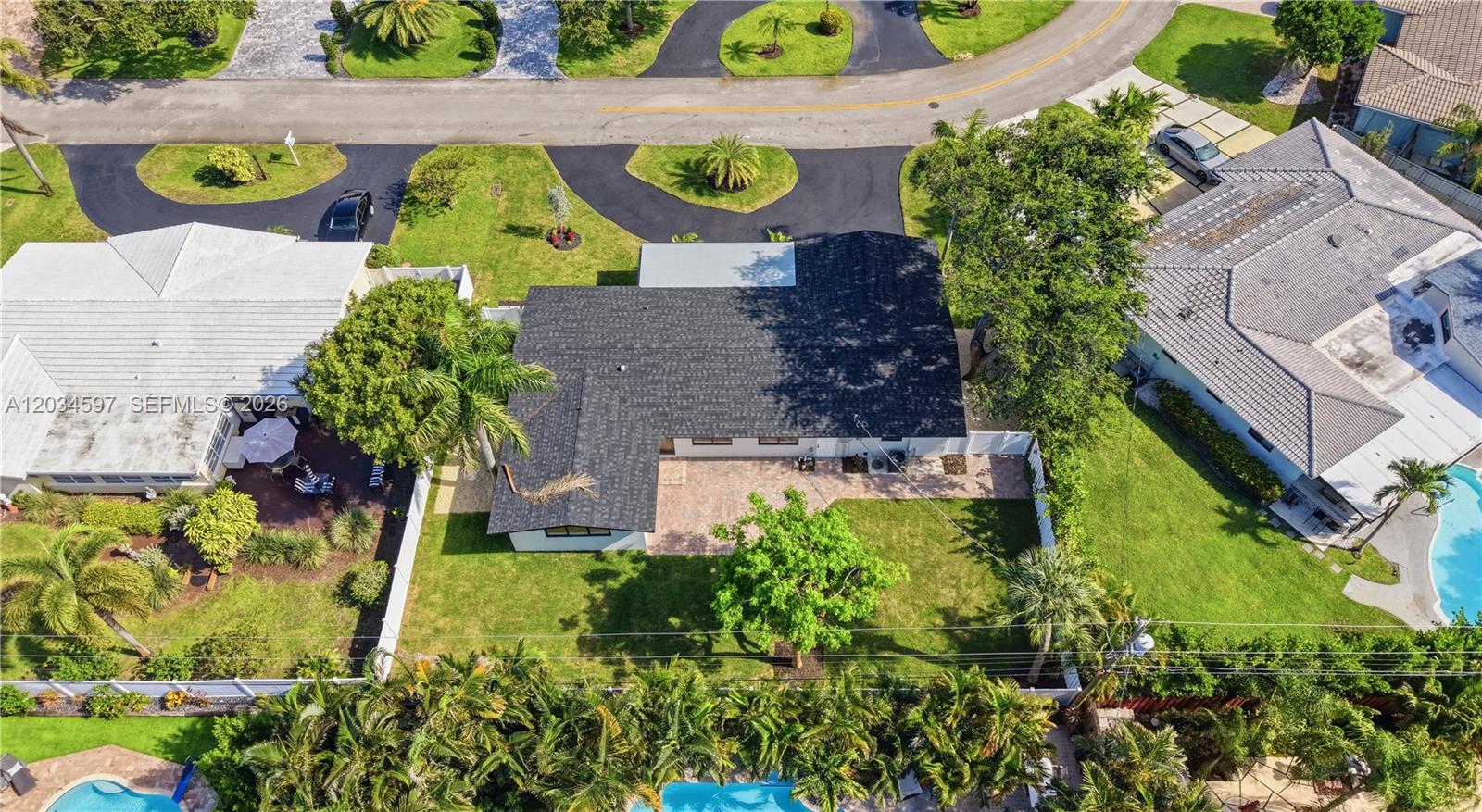 2731 Northeast 52nd Street Lighthouse Point, FL 33064 - Photo 41 of 43