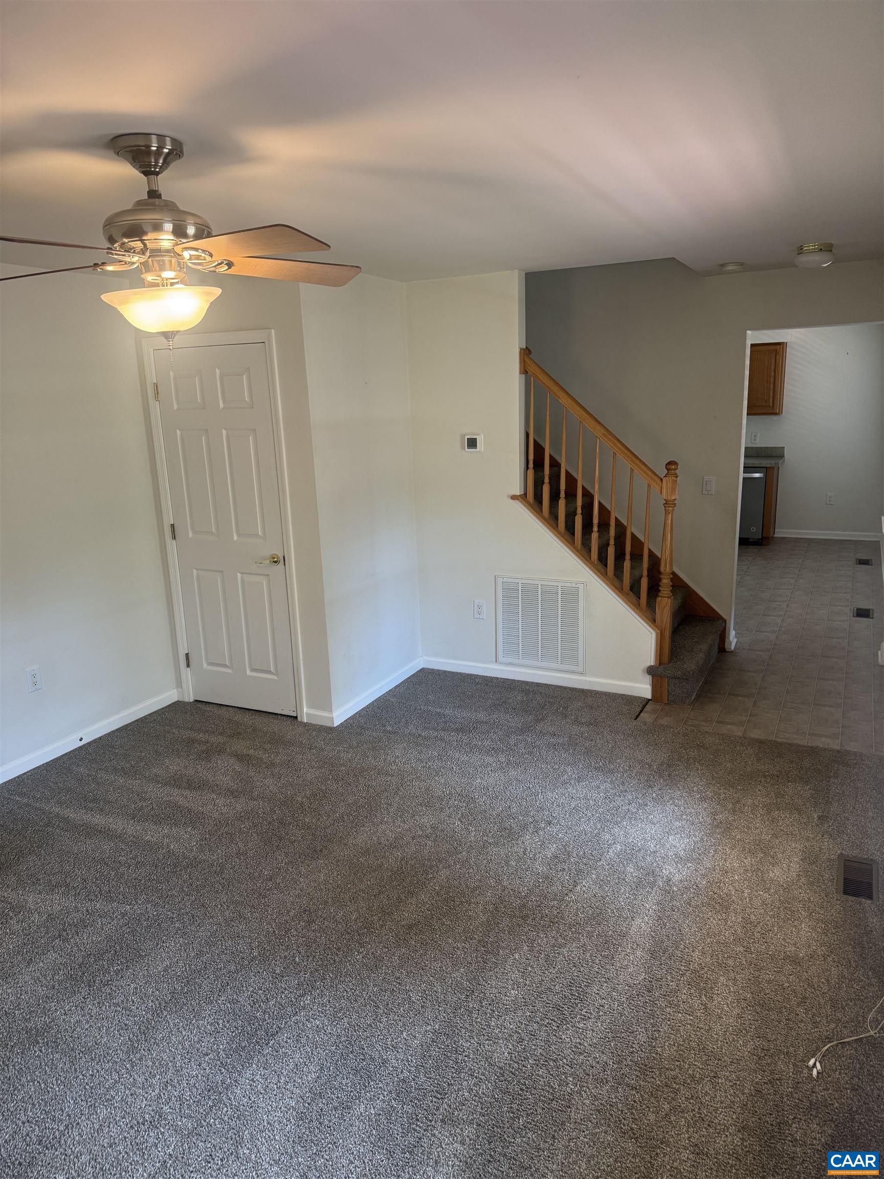 3595 Red Hill Road Charlottesville, VA 22903 - Photo 10 of 30 living room
