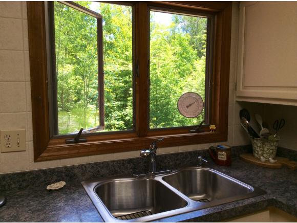 313 Heather Lane Rutland, VT 05701 - Photo 11 of 24