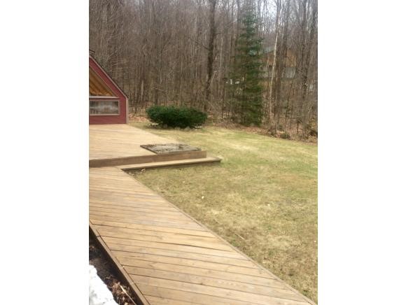 313 Heather Lane Rutland, VT 05701 - Photo 3 of 24