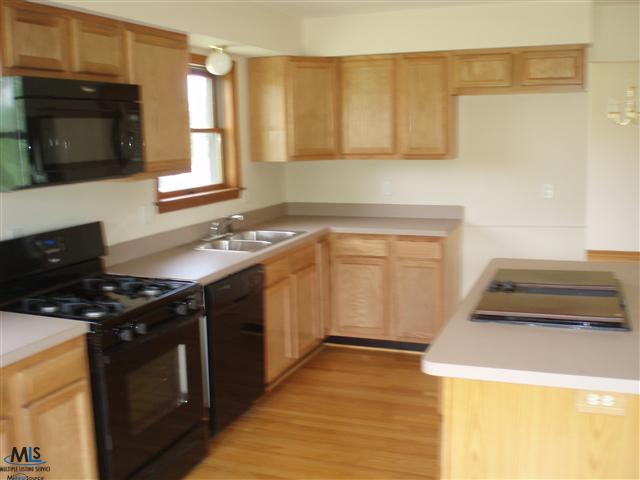1610 Wadhams Road St. Clair, MI 48079 - Photo 17 of 30 31105157-16.JPG