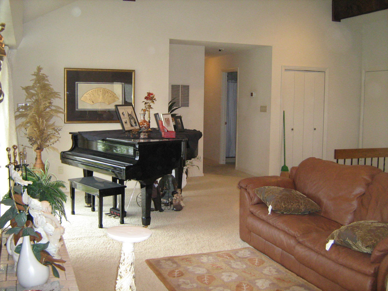 4746 Brooksview Road Lenoir City, TN 37772 - Photo 11 of 26 Living Room