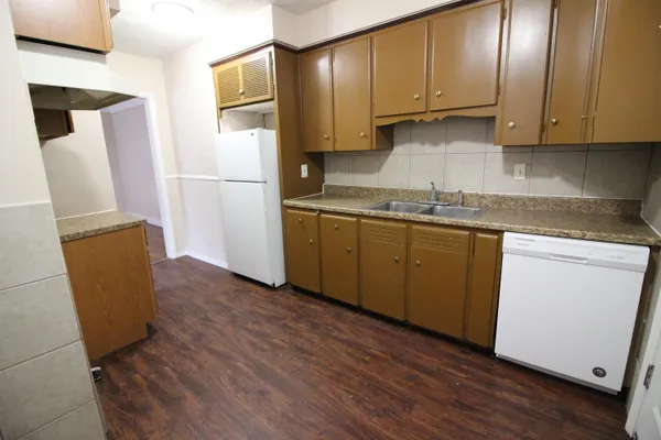 $155,000 | 1681 Lafayette Boulevard, Lincoln Park, MI 48146
