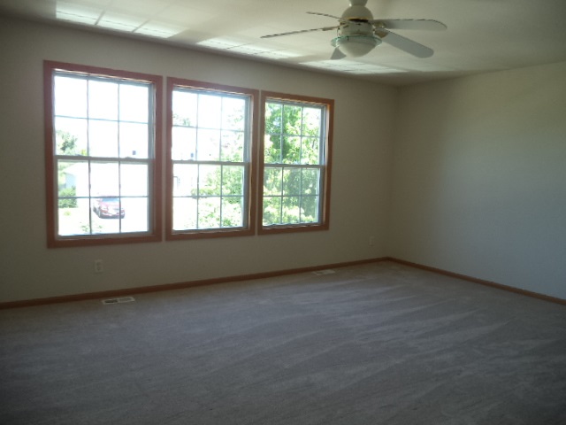 2321 Ridgefield Drive Belvidere, IL 61008 - Photo 22 of 25 Gallery Image 22