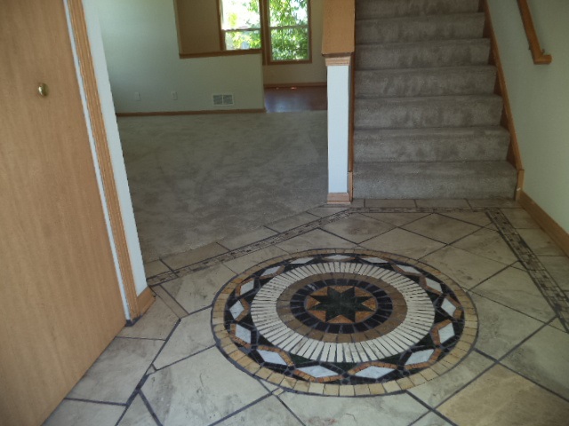 2321 Ridgefield Drive Belvidere, IL 61008 - Photo 3 of 25 Gallery Image 3