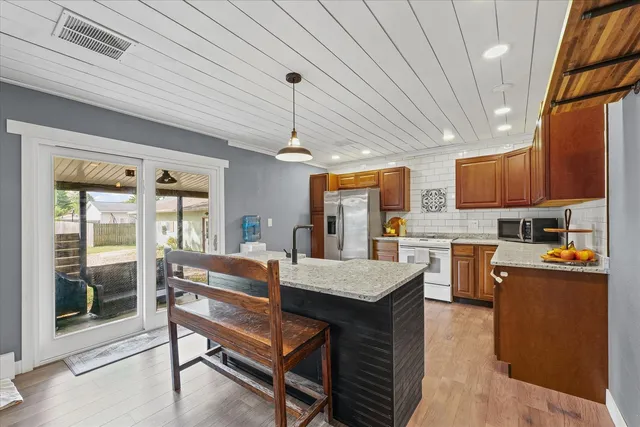 $239,900 | 402 West Main Street, Ogden, IL 61859