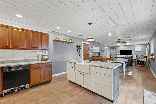 $239,900 | 402 West Main Street, Ogden, IL 61859