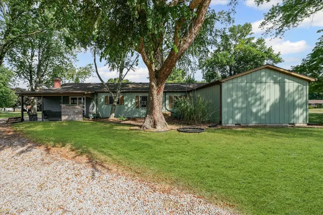 $239,900 | 402 West Main Street, Ogden, IL 61859