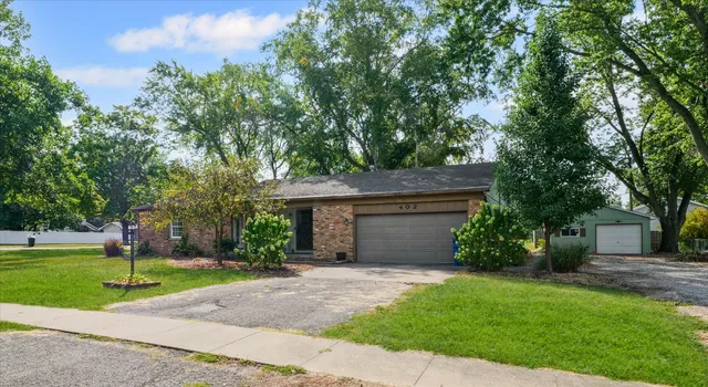 $239,900 | 402 West Main Street, Ogden, IL 61859