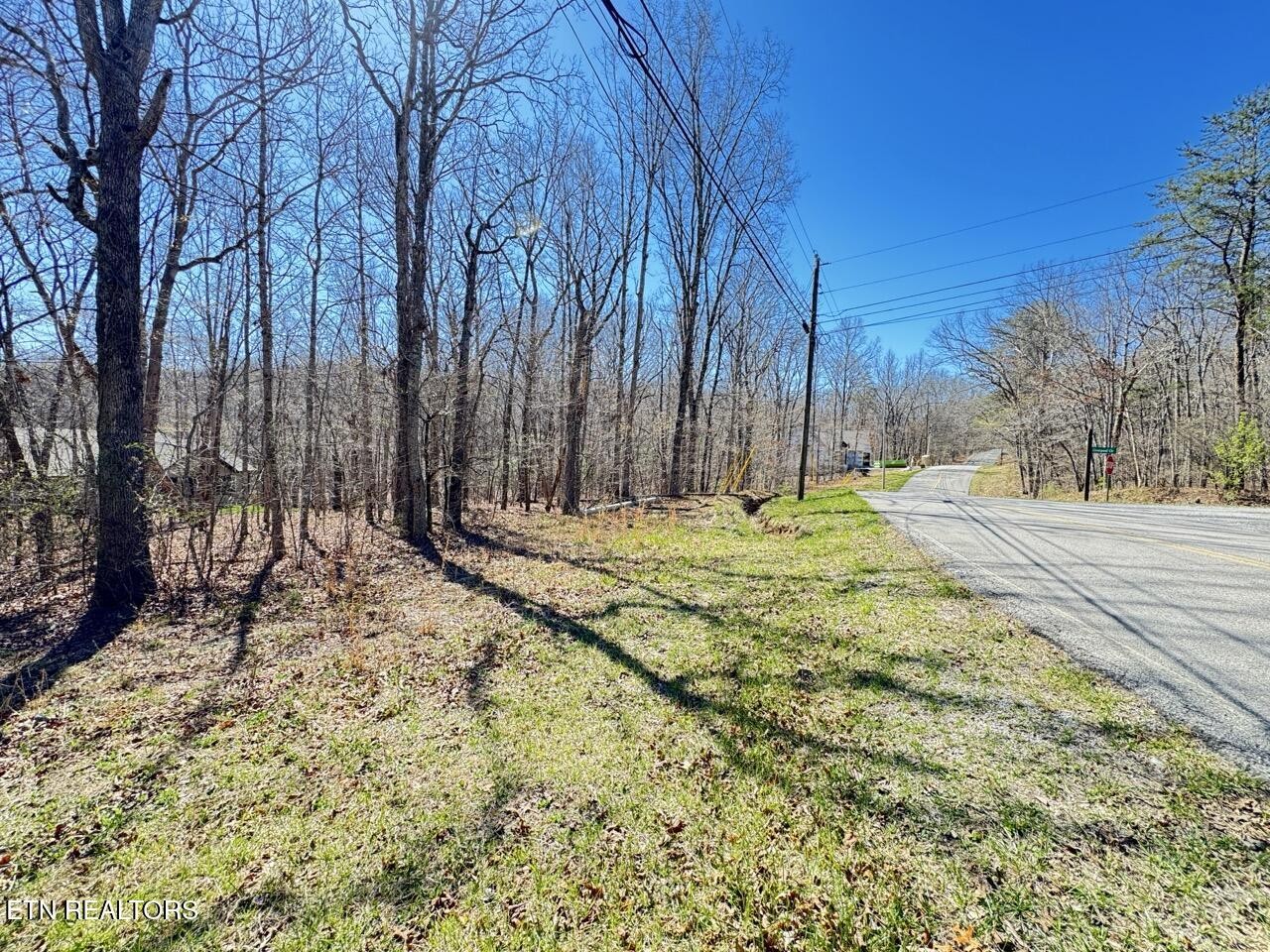 155 Manchester Road Crossville, TN 38558 - Photo 3 of 10 Gallery Image 3