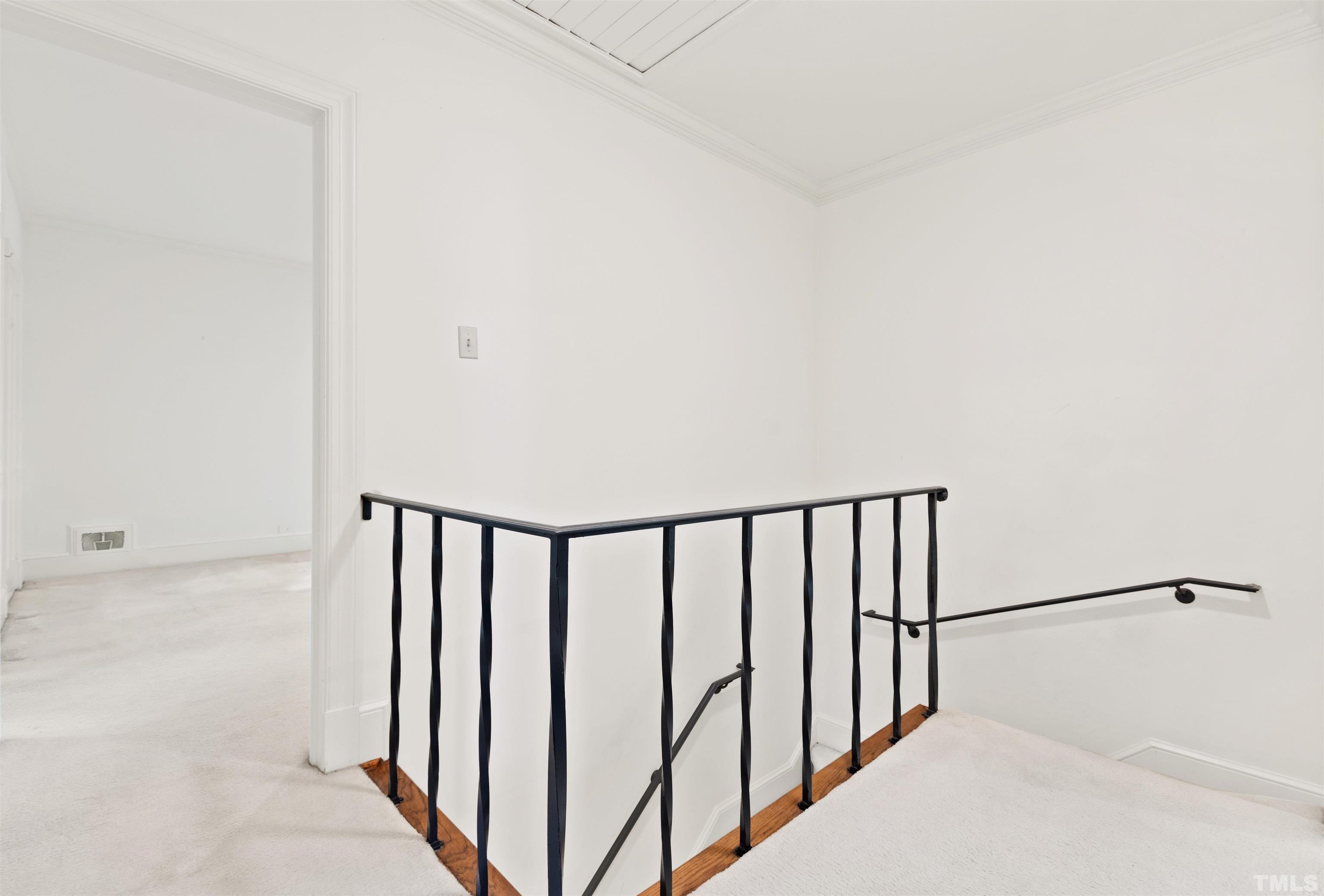 3231 Sussex Road Raleigh, NC 27607 - Photo 19 of 60