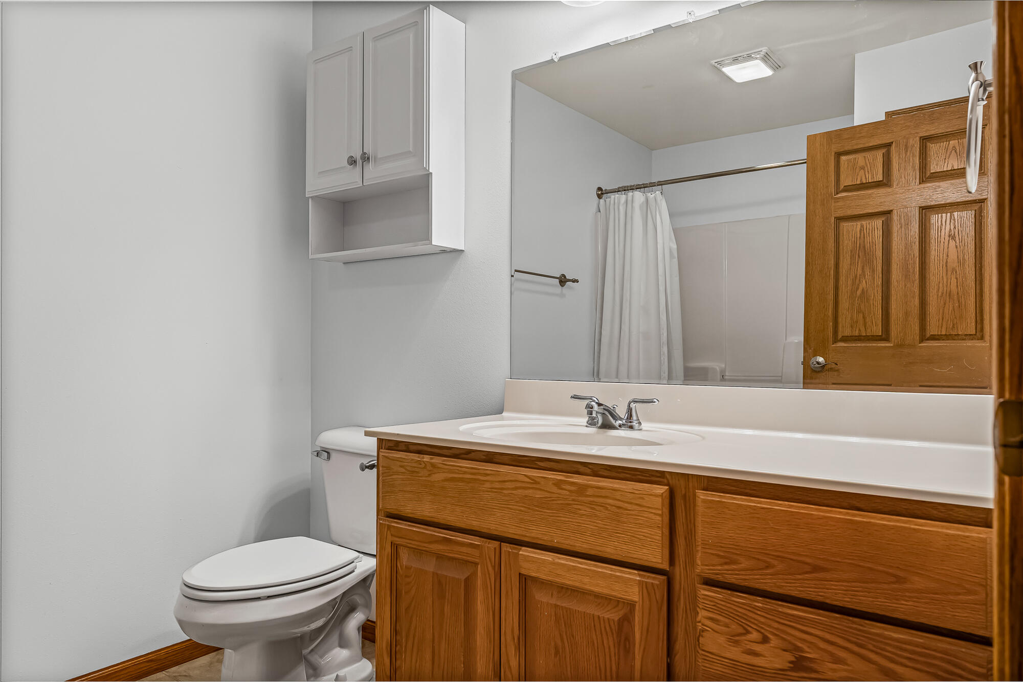 228 Rhyme Street West Salem, WI 54669 - Photo 18 of 34 Full Bathroom Main Level