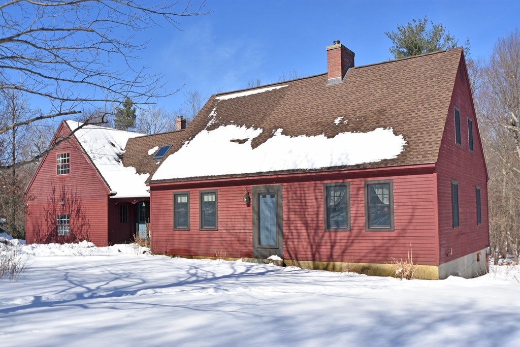 794 New Braintree Road Oakham, MA 01068 - Photo 1 of 25 Gallery Image 1