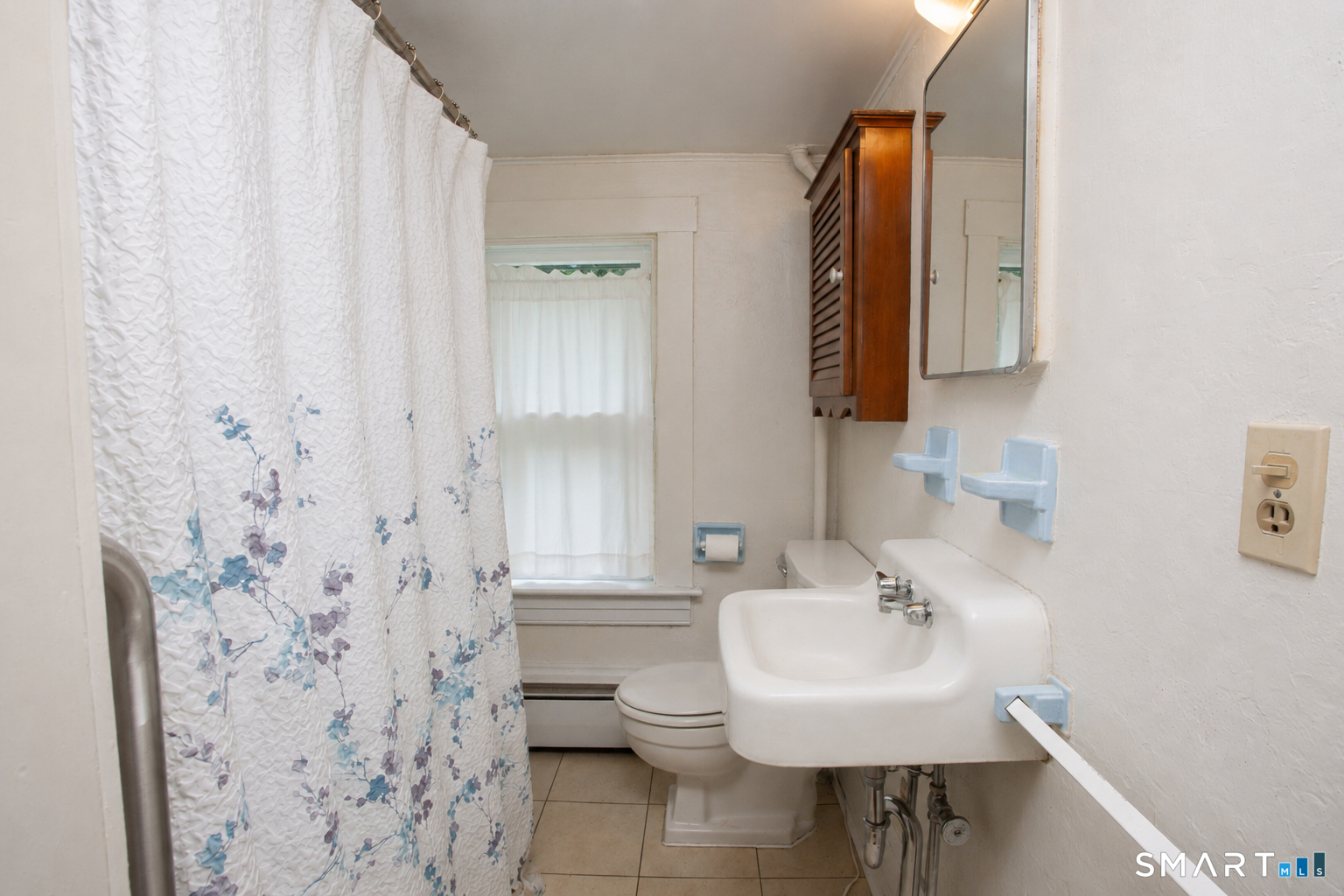 44 Hungary Road Granby, CT 06035 - Photo 5 of 36