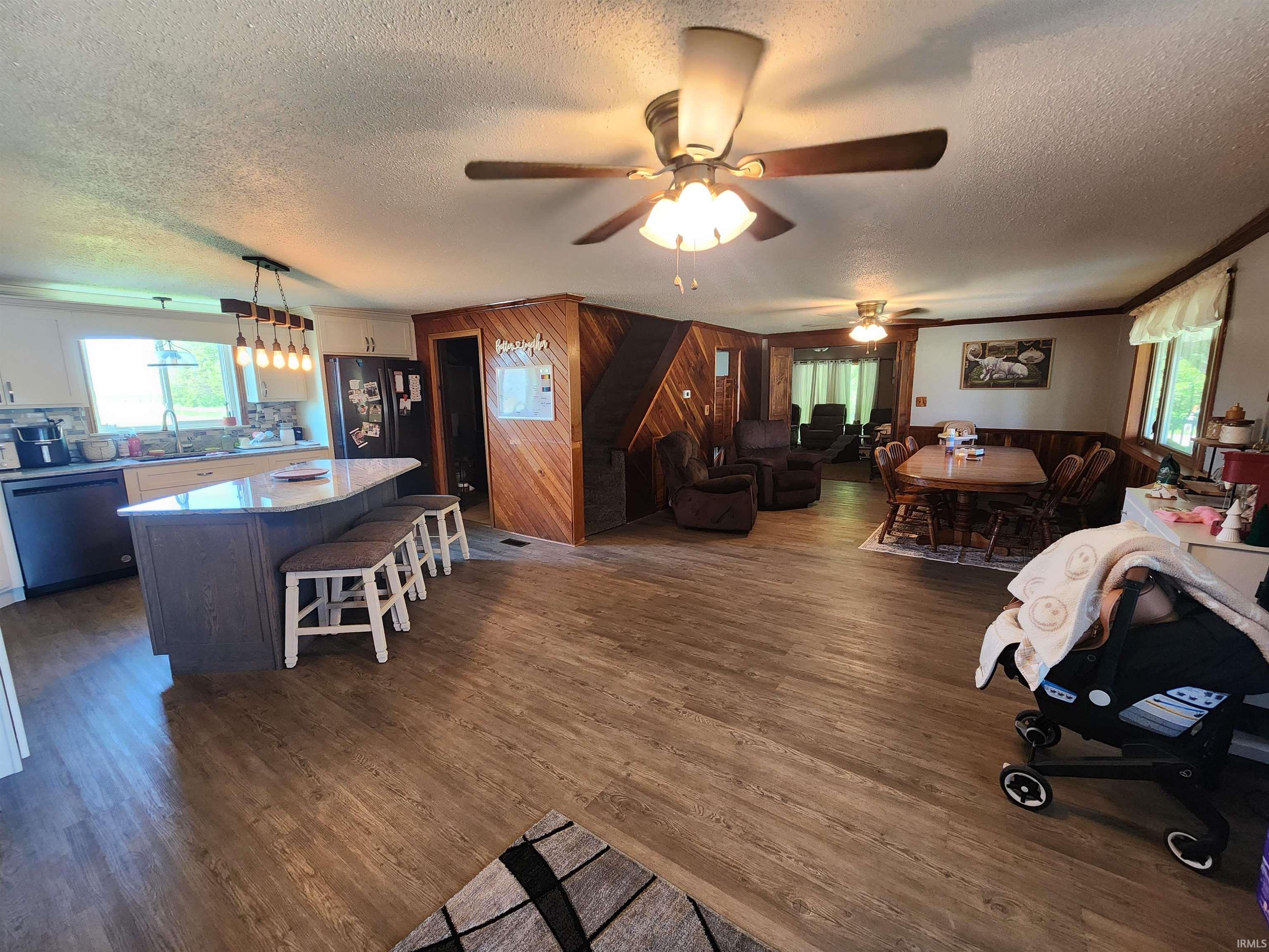 10375 South 650 West Geneva, IN 46740 - Photo 3 of 18
