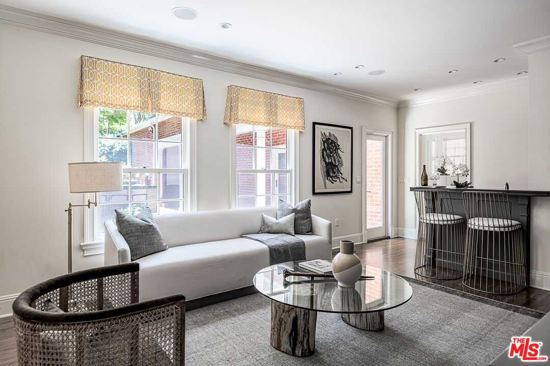 801 Devon Avenue Los Angeles, CA 90024 - Photo 11 of 29