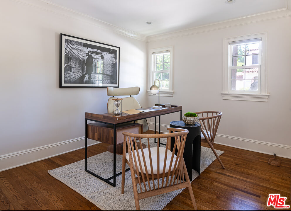 801 Devon Avenue Los Angeles, CA 90024 - Photo 13 of 29