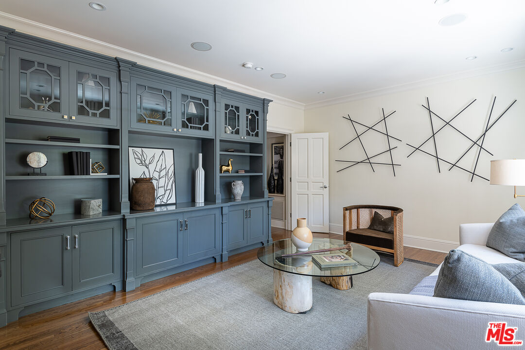 801 Devon Avenue Los Angeles, CA 90024 - Photo 10 of 29