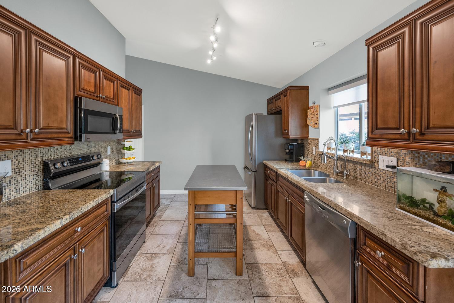 4834 East Mossman Road Phoenix, AZ 85054 - Photo 15 of 44 016-002-4834 E Mossman-1500x1000