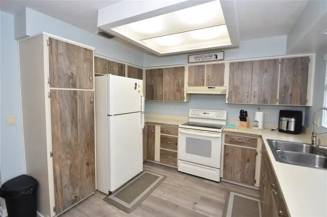 $2,300 | 18 Covington Lane, Palm Coast, FL 32137