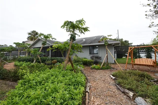 $2,300 | 18 Covington Lane, Palm Coast, FL 32137