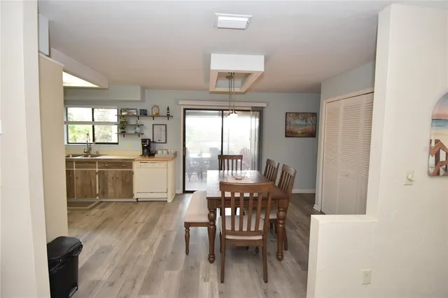 $2,300 | 18 Covington Lane, Palm Coast, FL 32137