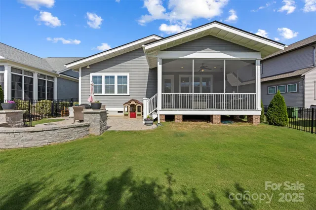$825,000 | 135 Inspired Way, Fort Mill, SC 29708