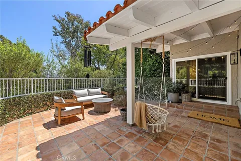 $2,625,000 | 362 Vista Madera, Newport Beach, CA 92660