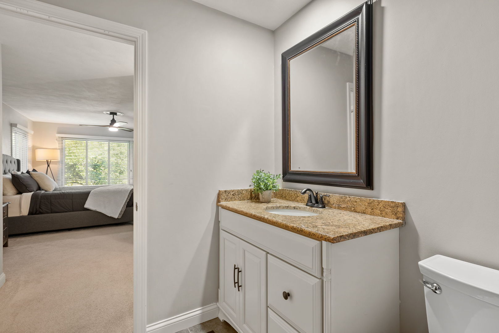 6401 Utica Ridge Road, Unit 19 Davenport, IA 52807 - Photo 27 of 50 Gallery Image 27