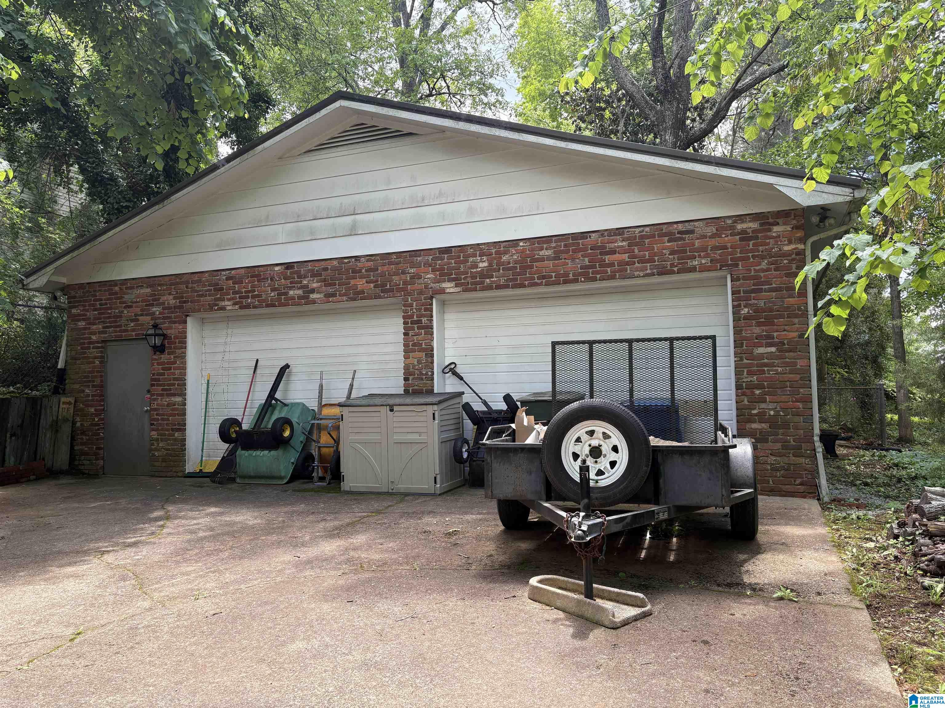 307 Crestview Road Anniston, AL 36207 - Photo 32 of 38