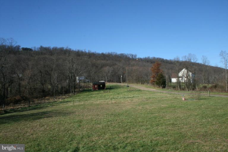 548 Frog Hollow Road Winchester, VA 22603 - Photo 13 of 18 View