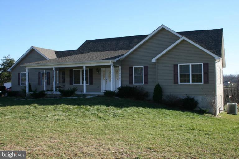 548 Frog Hollow Road Winchester, VA 22603 - Photo 3 of 18 Exterior (Front)