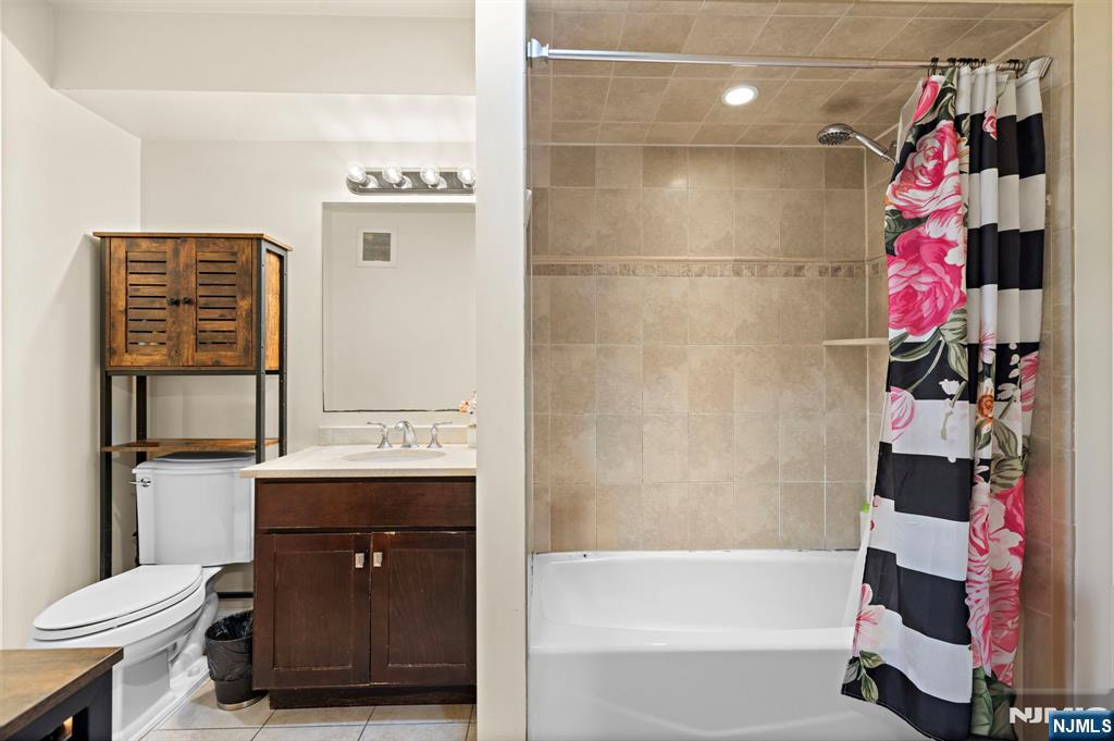 1625 Paterson Plank Road, Unit 9 Secaucus, NJ 07094 - Photo 7 of 12