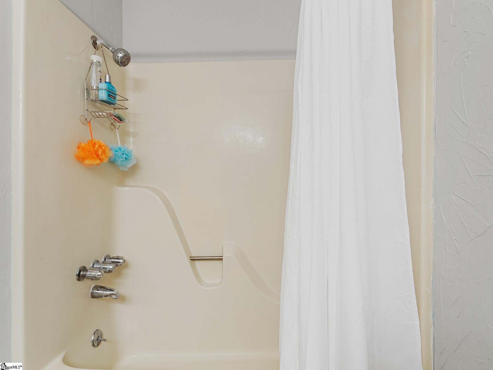 300 Round Ridge Road Spartanburg, SC 29302 - Photo 24 of 36 Gallery Image 24