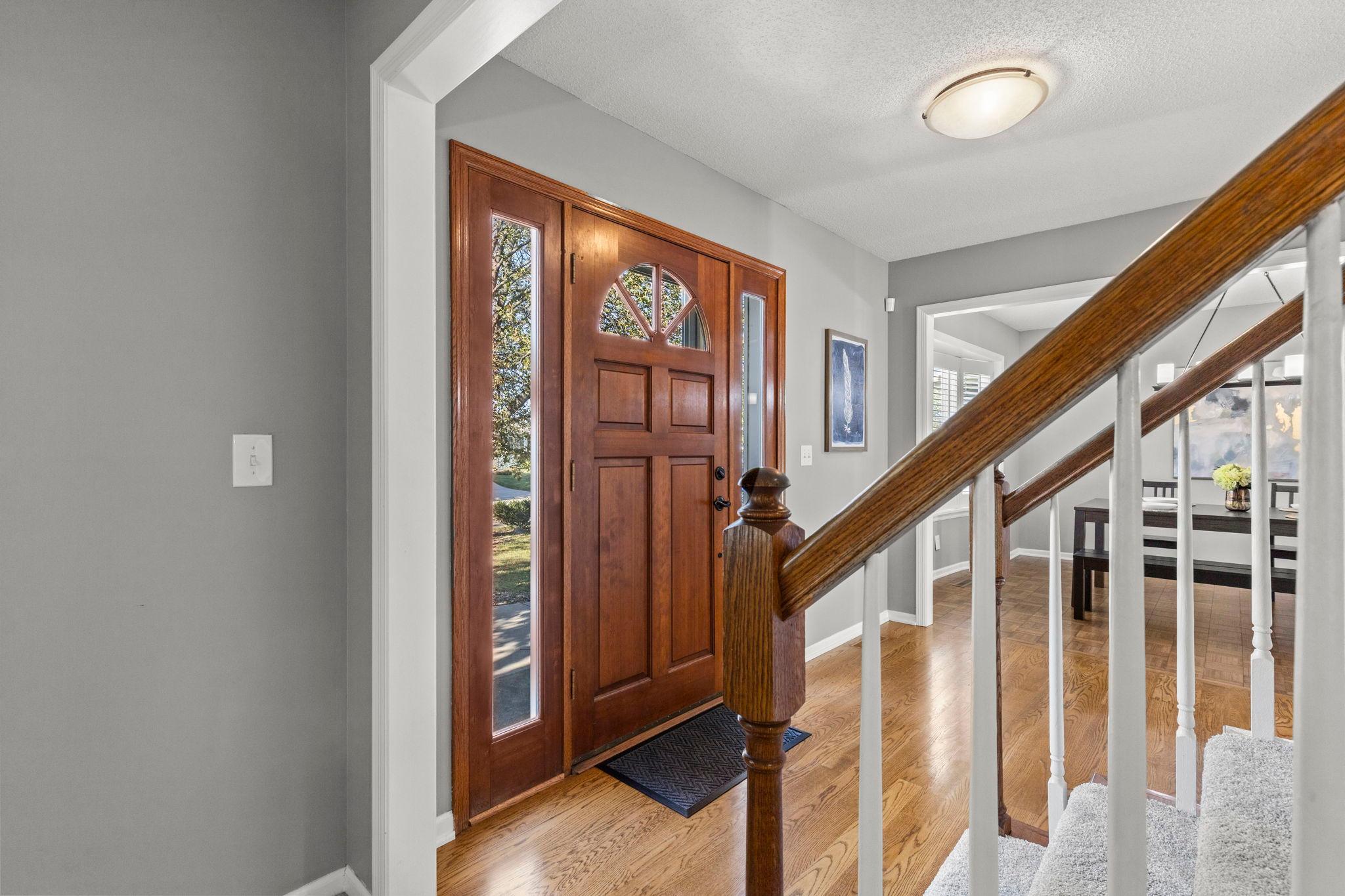 3563 Rae Lane Woodbury, MN 55125 - Photo 2 of 85 Gallery Image 2