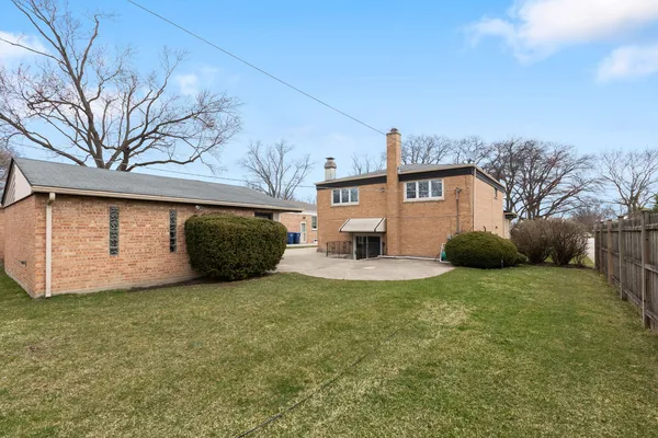 $549,900 | 601 Lavergne Avenue, Wilmette, IL 60091