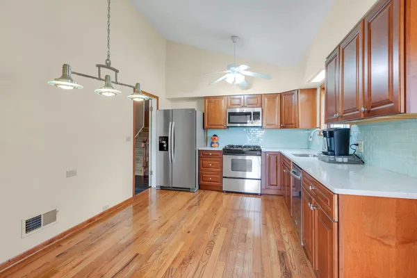$549,900 | 601 Lavergne Avenue, Wilmette, IL 60091