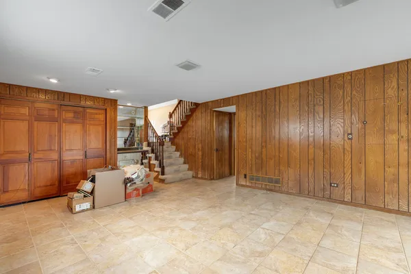 $549,900 | 601 Lavergne Avenue, Wilmette, IL 60091