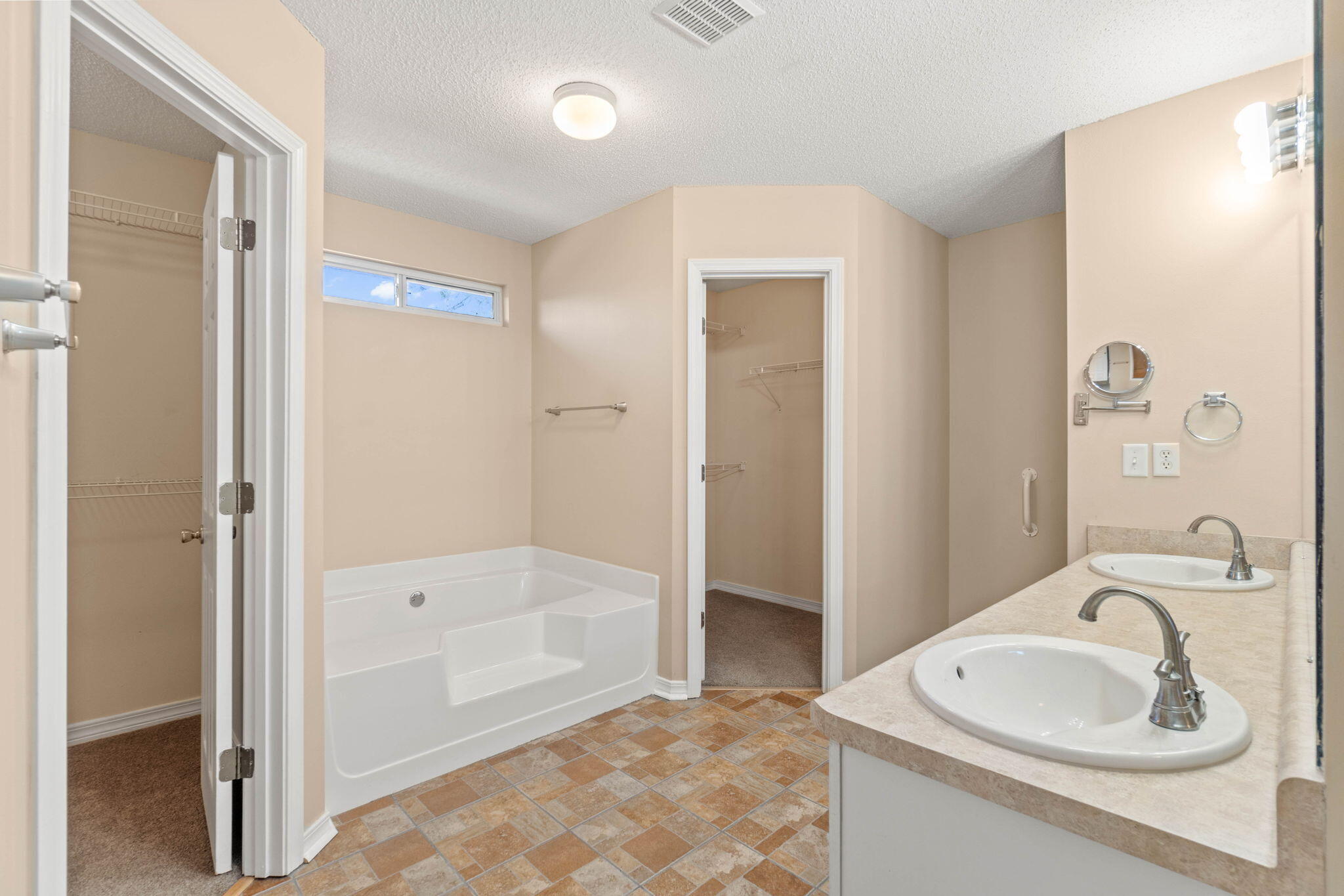 3128 Border Creek Drive Crestview, FL 32539 - Photo 19 of 23 a bathroom with a sink a toilet and shower