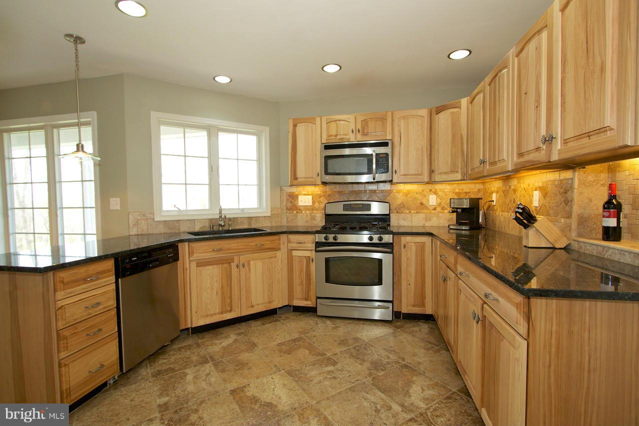 704 McCauley Road Conowingo, MD 21918 - Photo 7 of 27 Kitchen