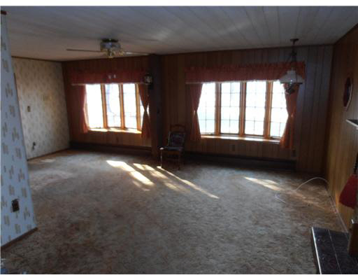 15271 Kelly Road Mishawaka, IN 46544 - Photo 4 of 9