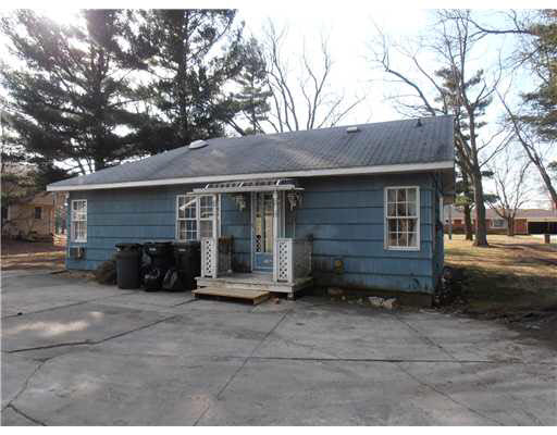 15271 Kelly Road Mishawaka, IN 46544 - Photo 7 of 9